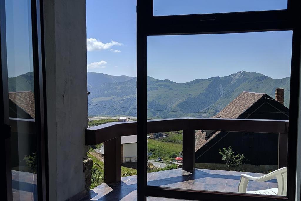 New Shino Gudauri Hotell Exteriör bild