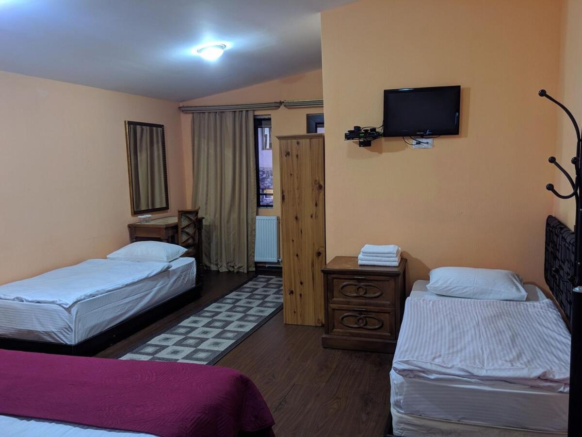 New Shino Gudauri Hotell Exteriör bild